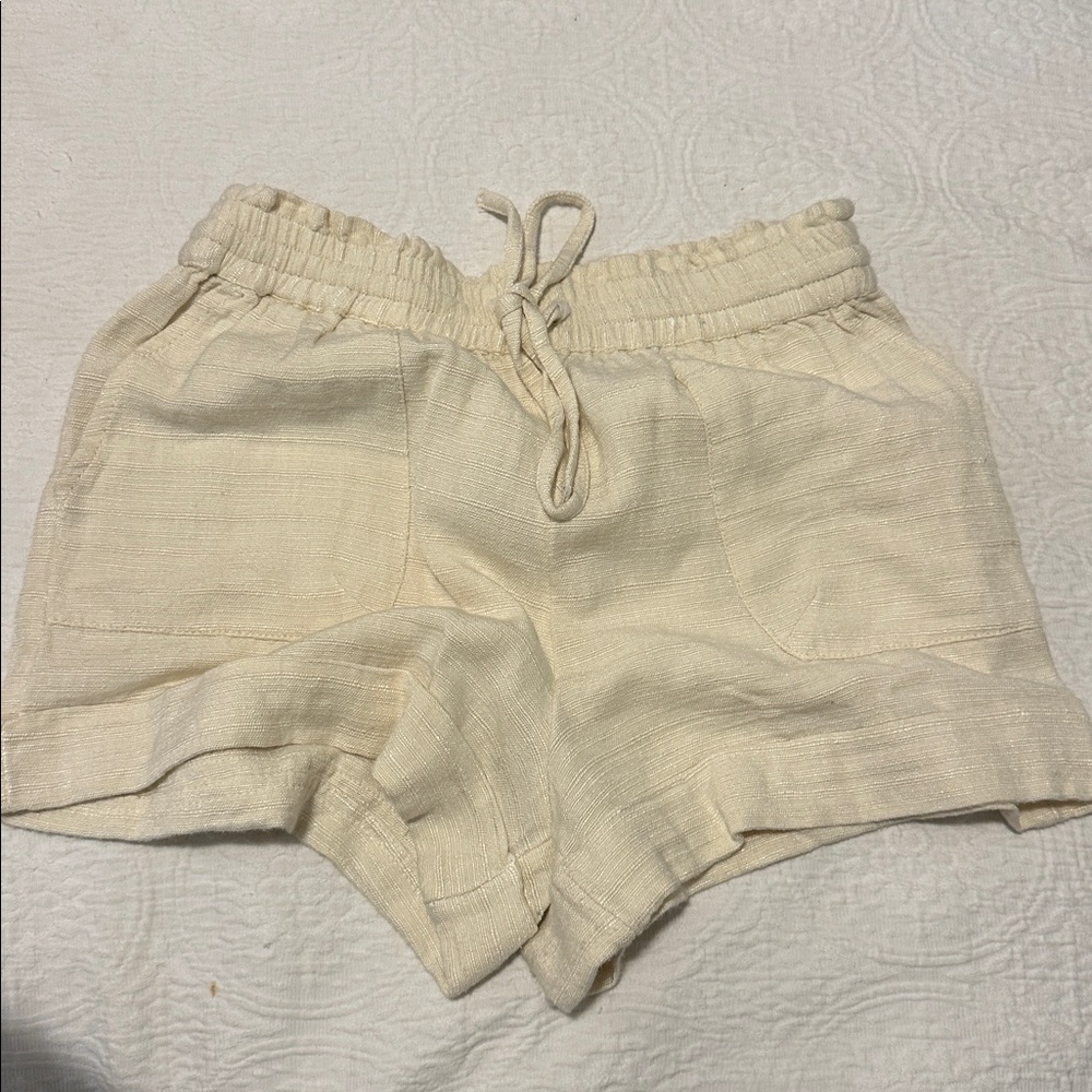 Urban Outfitters Cream Short